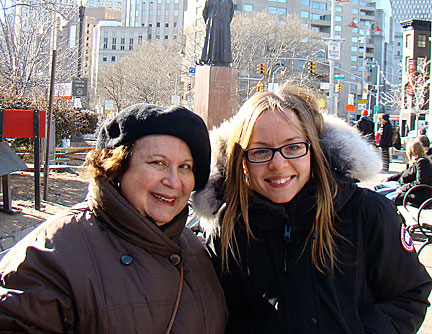 Susan and Agnieszka Nasiorowska in Chinatown